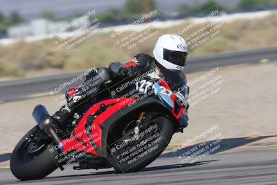 media/Oct-13-2025-Moto Forza (Mon) [[a66d839500]]/2-A Group/Session 3 (Turn 16)/